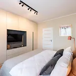 Eclectic Apartment Near Warsaw Old Town