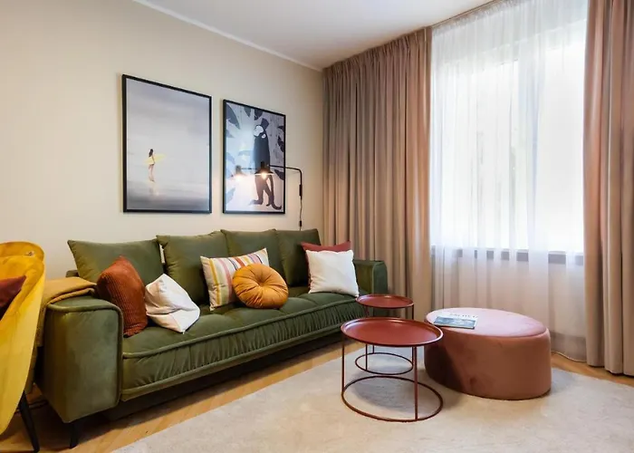 Eclectic Apartment Near Warsaw Old Town